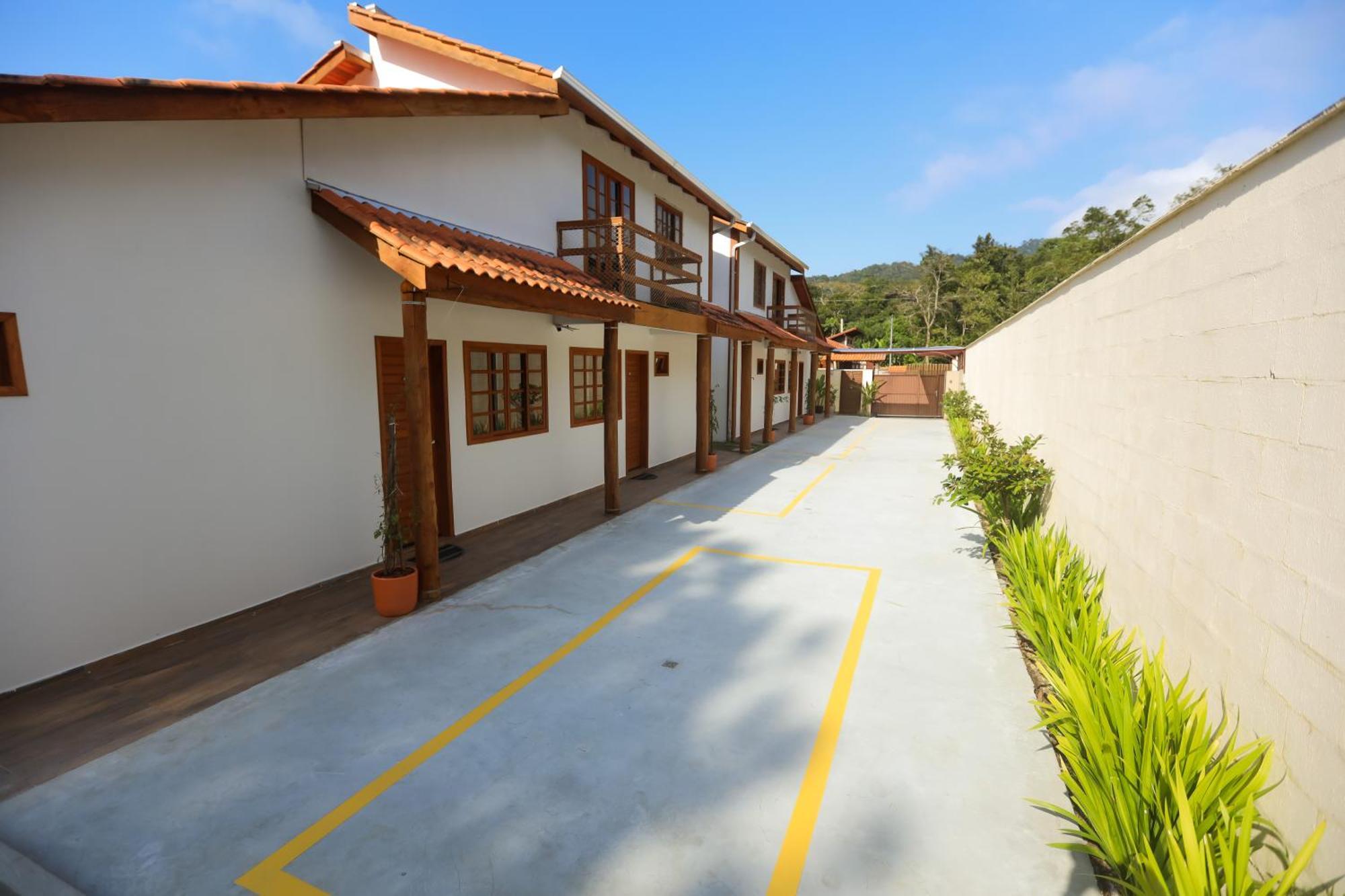 Estaleiro Com Charme - Ar, Churras E Pet Friendly Balneário Camboriú Exteriér fotografie